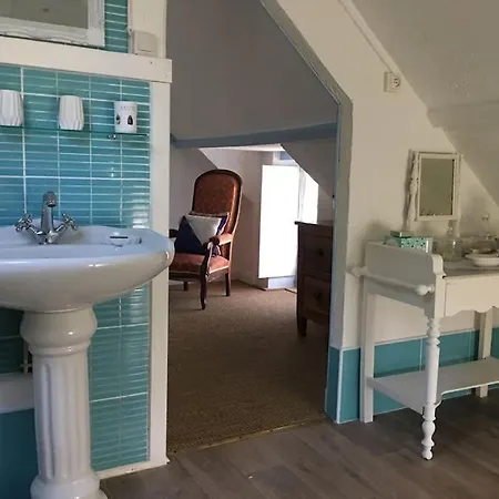 Hotel Maison De Caractere Independante A 10' Des Plages *